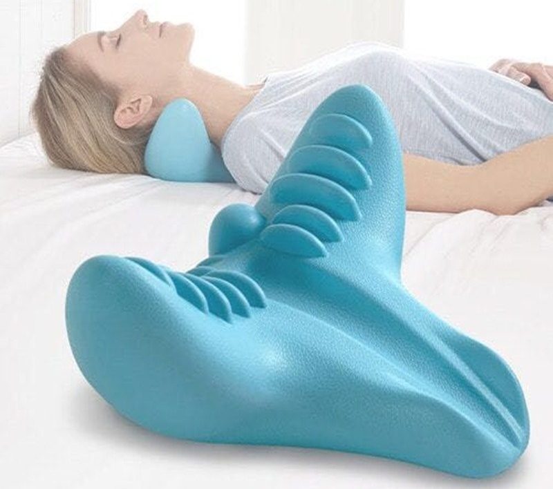 Cervical Spine Massage Pillow Gravity Acupressure Neck Massager Cervical Spine Pillow Neck Shoulder Massage Pillow Home Traction Corrector